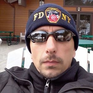 Meet your Posher, Javier